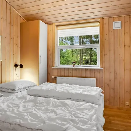 Semesterbostad Uma - From The Sea By Interhome
